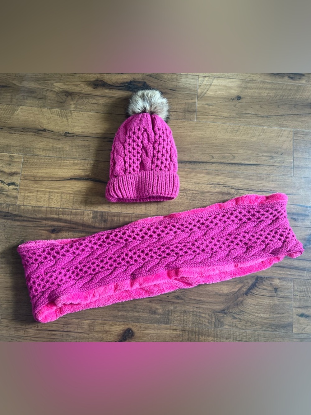 ❄️☃️ 2 Sets - Pom Pom Hat and Scarf Sets